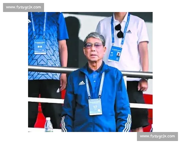 81 岁根宝挂帅南下,上海 U20 扛男足荣誉冲冠 81 岁根宝挂帅南下,上海 U20 扛男足荣誉冲冠